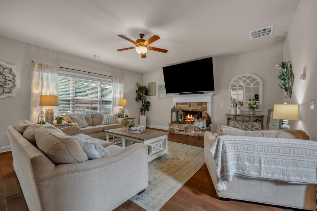 351 H D Atha Road Property Photo 15