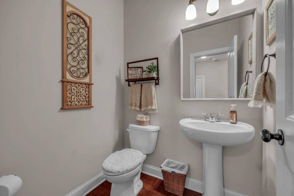 351 H D Atha Road Property Photo 19