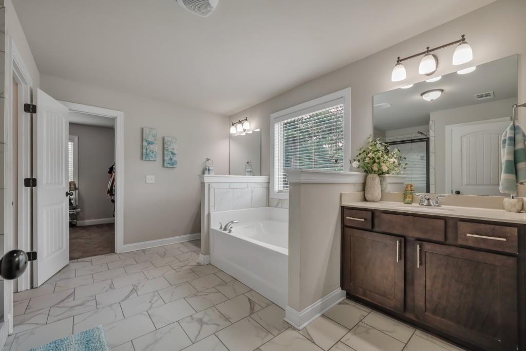 351 H D Atha Road Property Photo 21
