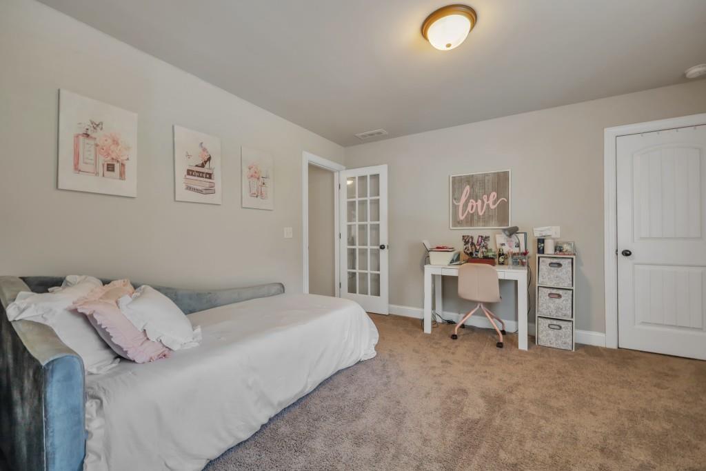 351 H D Atha Road Property Photo 29