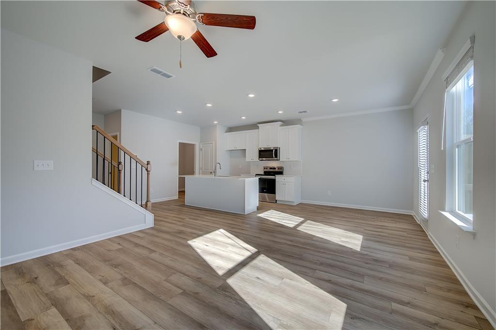 843 Eagle Avenue Property Photo 11