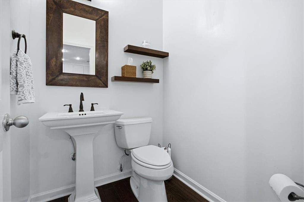 2554 Longcourt Circle Se Unit 4 Property Photo 14