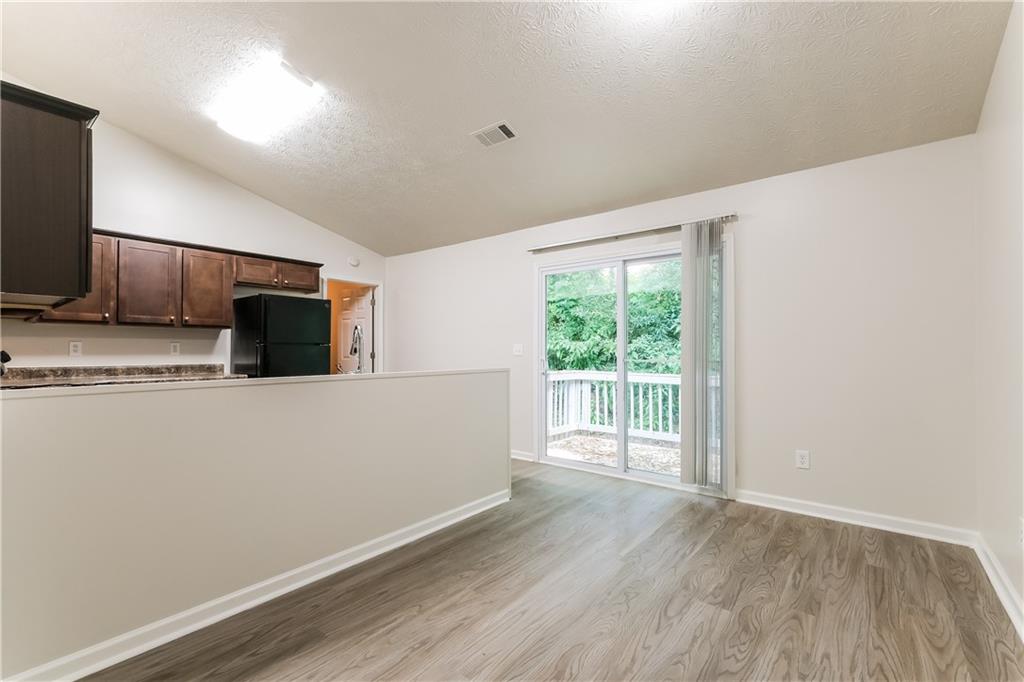 3140 Alenes Drive Property Photo 5