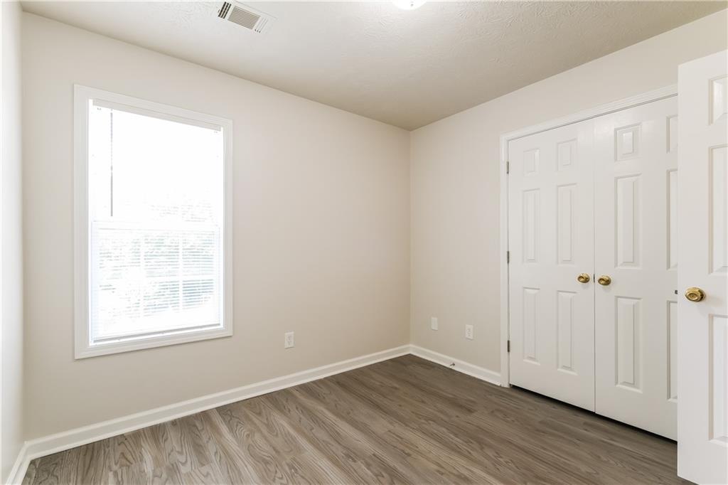 3140 Alenes Drive Property Photo 11