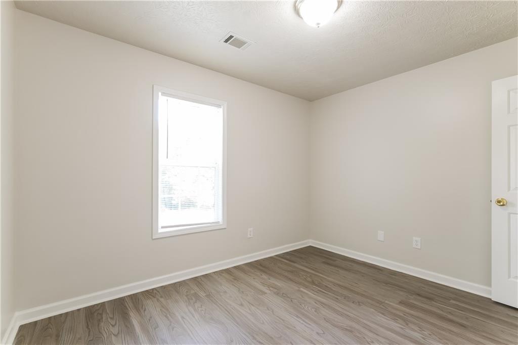 3140 Alenes Drive Property Photo 12