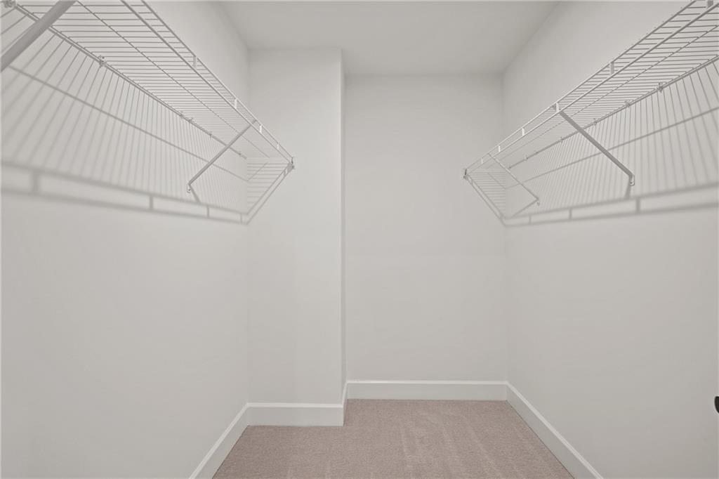 472 Dahlia Street Property Photo 6