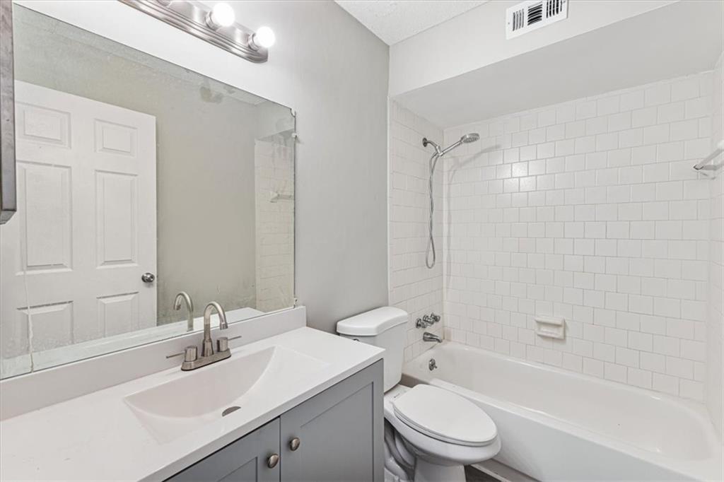 3028 Parc Lorraine Property Photo 33