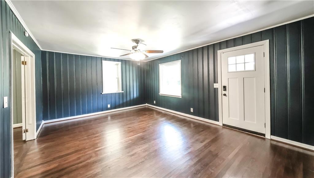2986 Hilltop Dr Property Photo 4