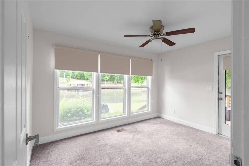 112 Sinclair Circle Property Photo 14