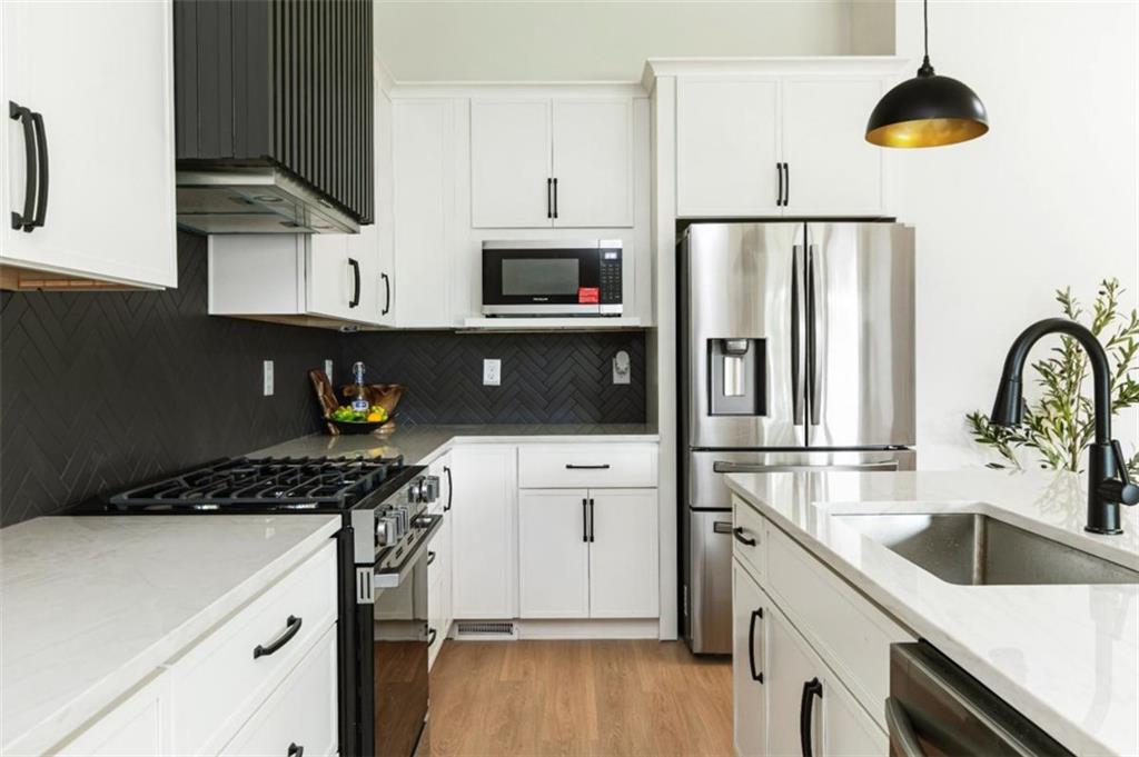 535 Michael Circle Property Photo 11