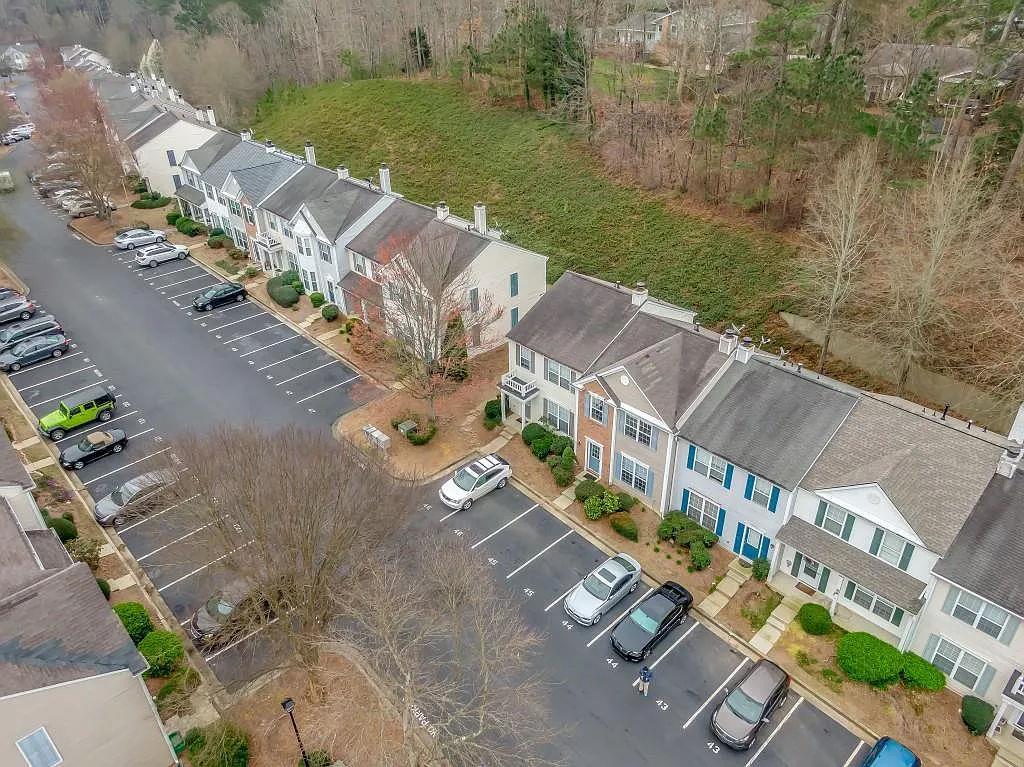 9155 Nesbit Ferry Road Unit 47 Property Photo 13