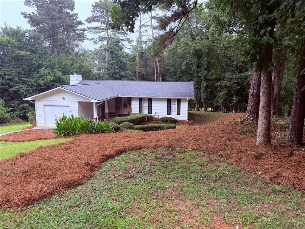 1940 Lakewood Road Property Photo 1