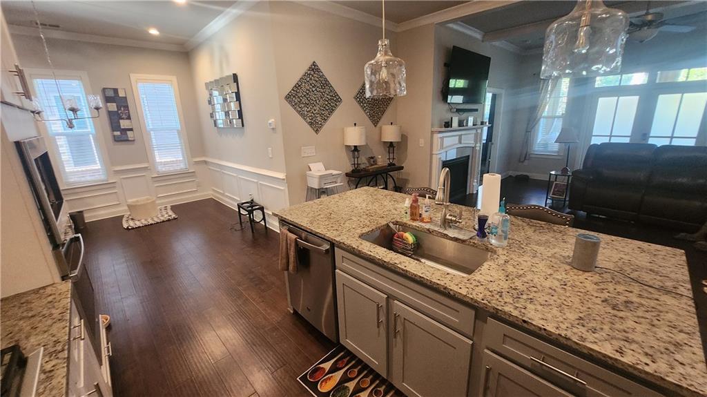 561 Onyx Landing Property Photo 13