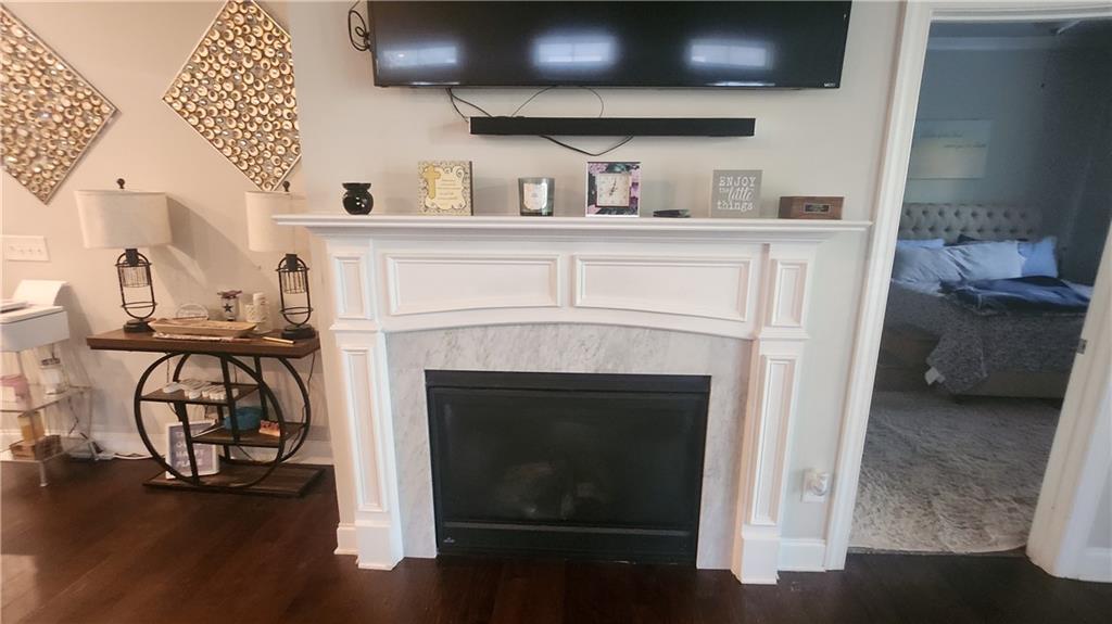 561 Onyx Landing Property Photo 18