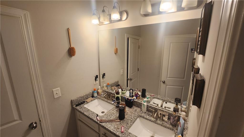 561 Onyx Landing Property Photo 39