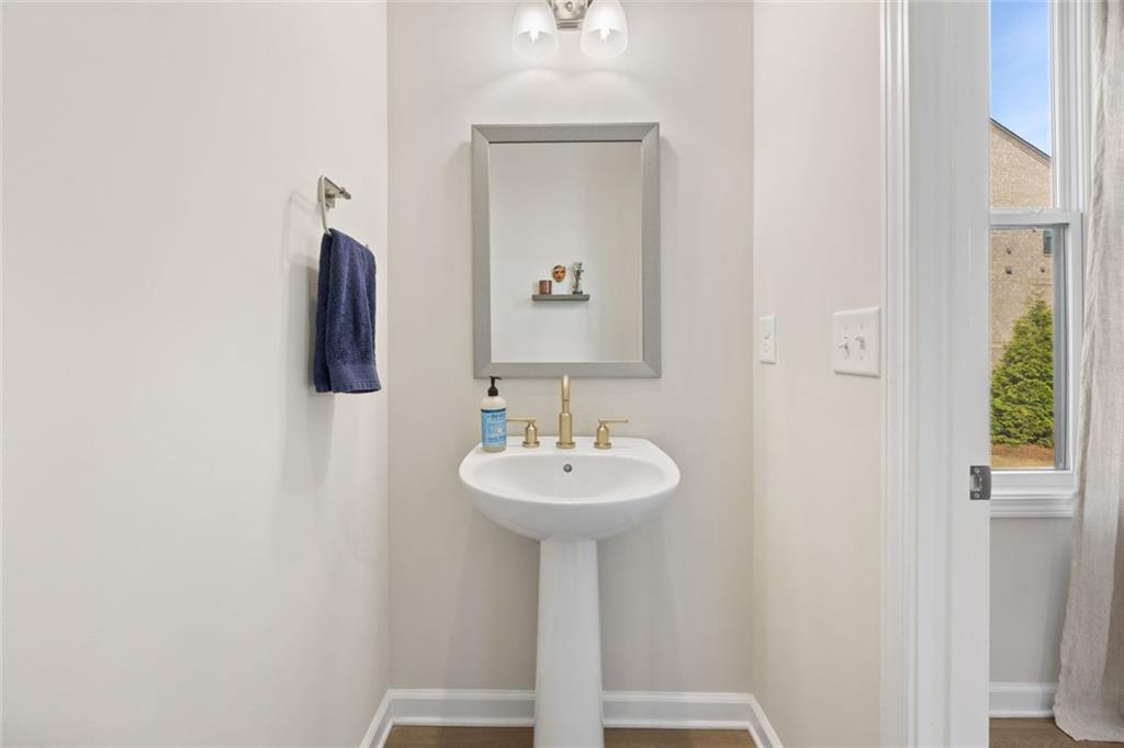 6515 Cortland Walk Property Photo 13