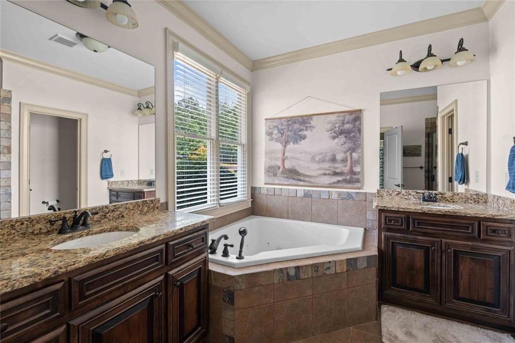 2469 St Martin Way Property Photo 30