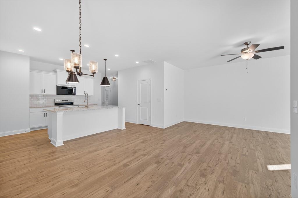 145 Windsor Park Court Property Photo 14