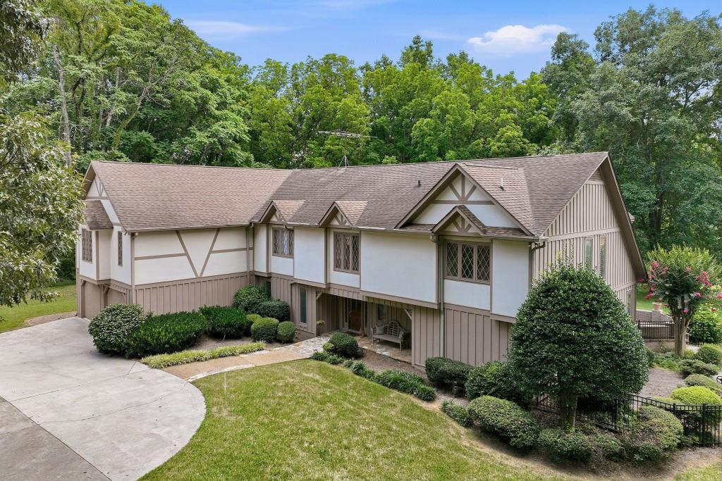 3421 Chestatee Road Property Photo 7