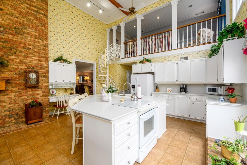 3421 Chestatee Road Property Photo 16