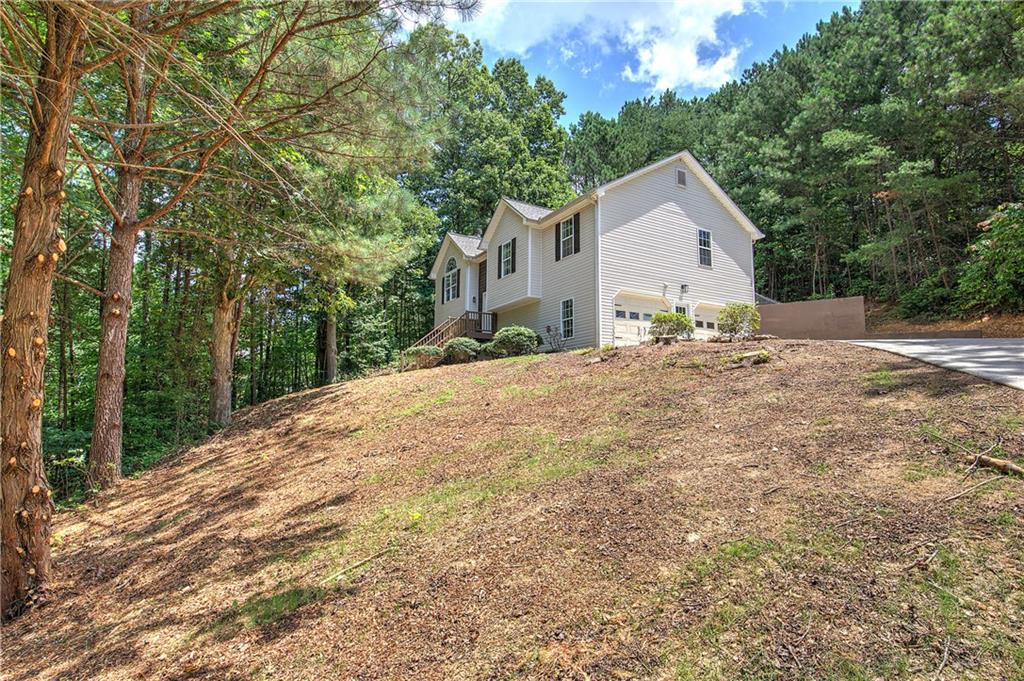 290 Whispering Waters Drive Property Photo 8