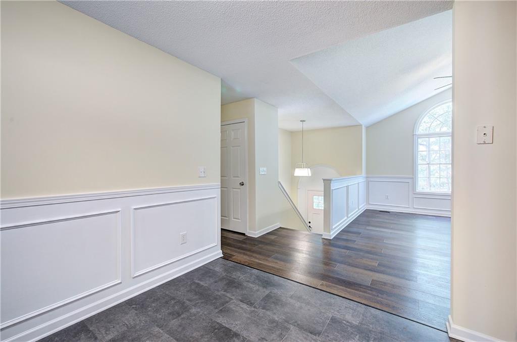 290 Whispering Waters Drive Property Photo 21