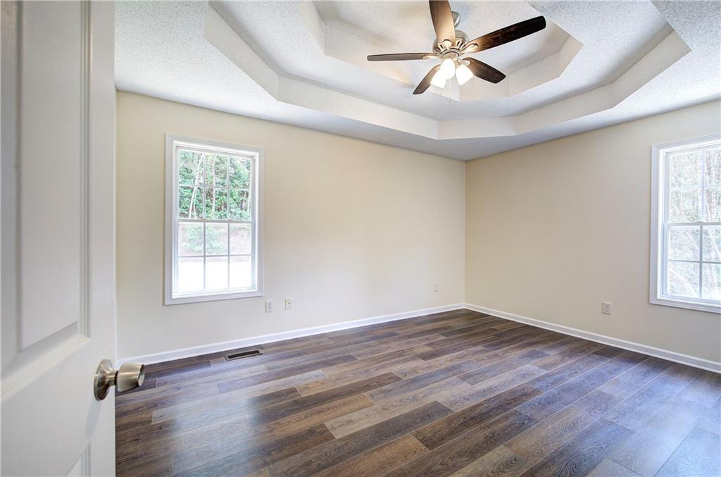 290 Whispering Waters Drive Property Photo 23