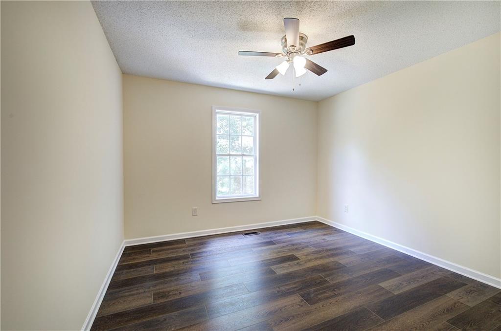 290 Whispering Waters Drive Property Photo 32