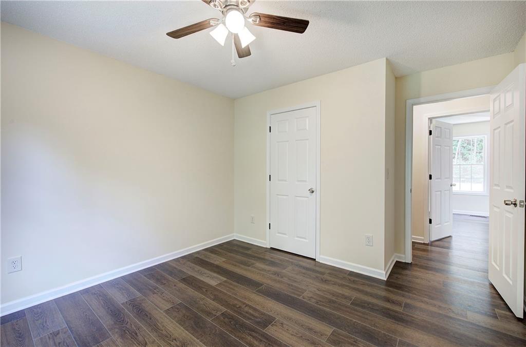 290 Whispering Waters Drive Property Photo 33