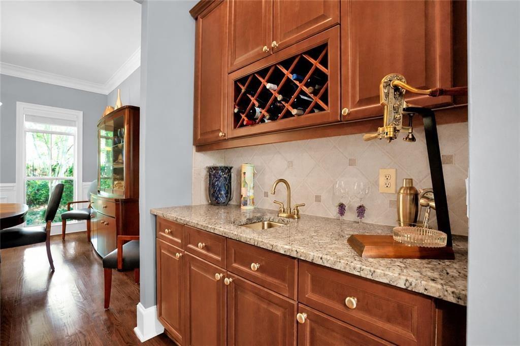 5464 Glenridge View Ne Property Photo 26