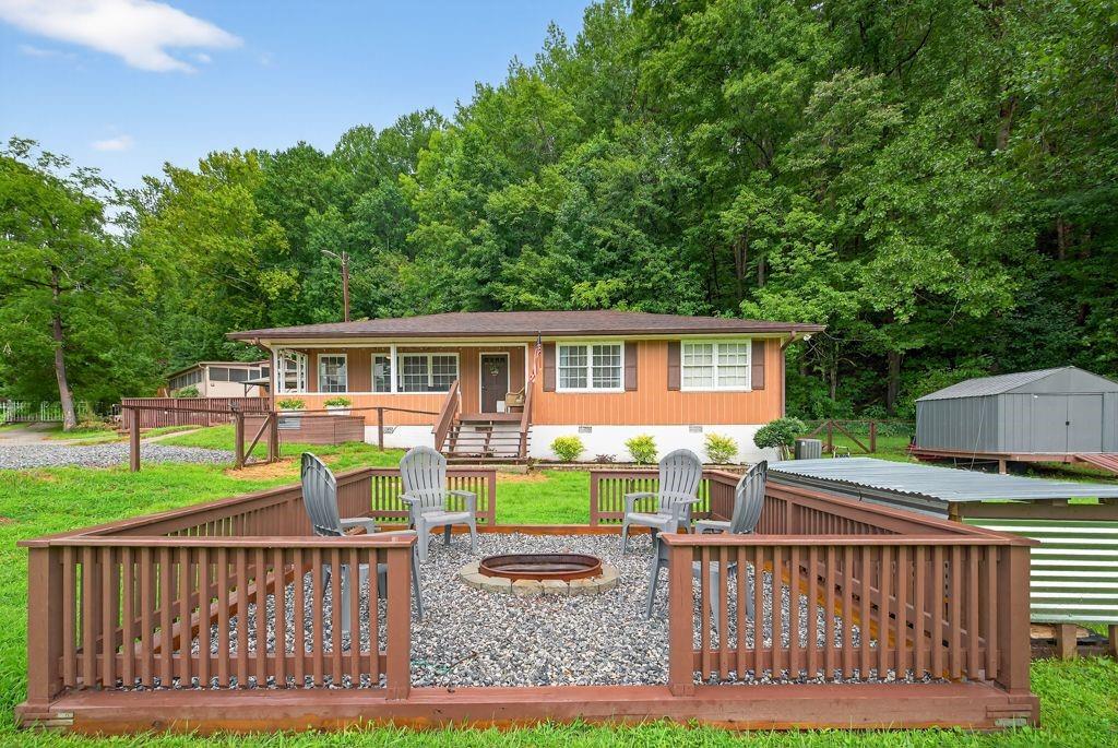 8 Taylor Road Property Photo 3
