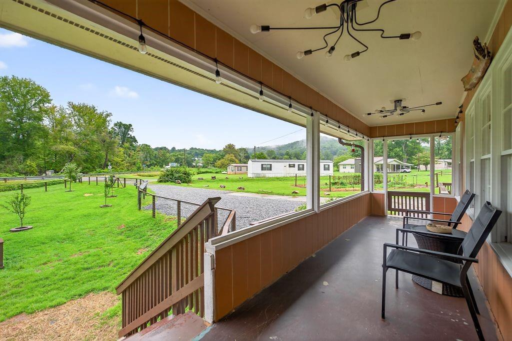 8 Taylor Road Property Photo 44