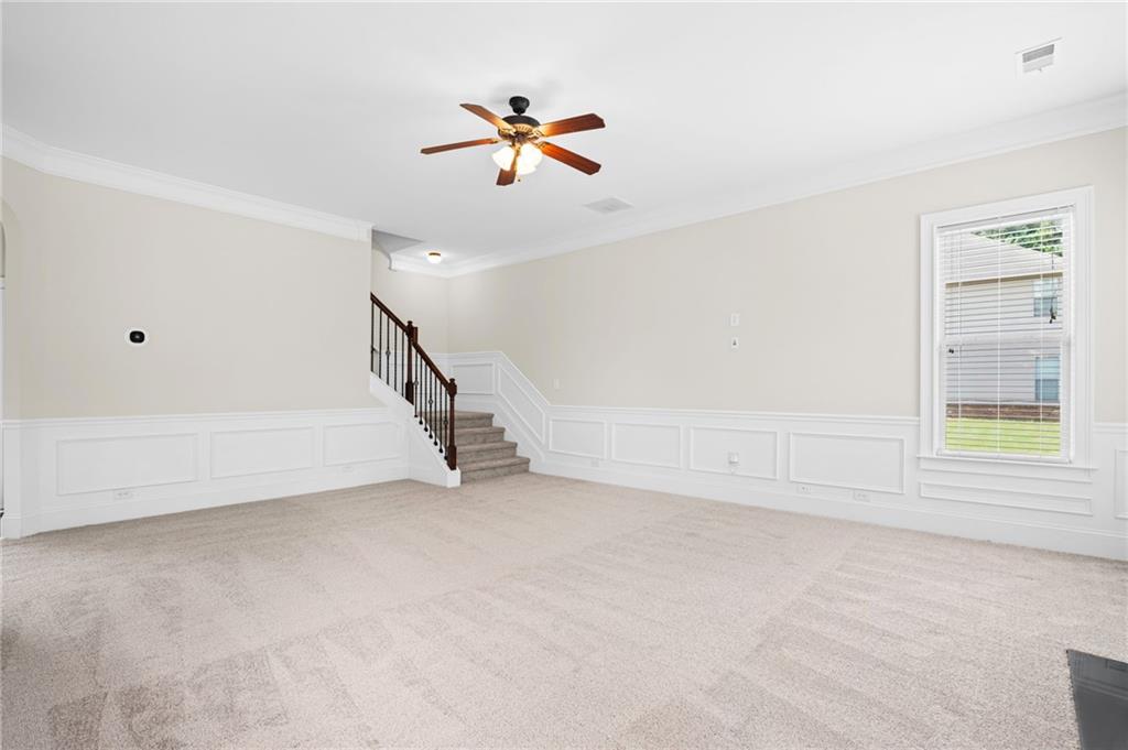 105 Shaw Lane Property Photo 10