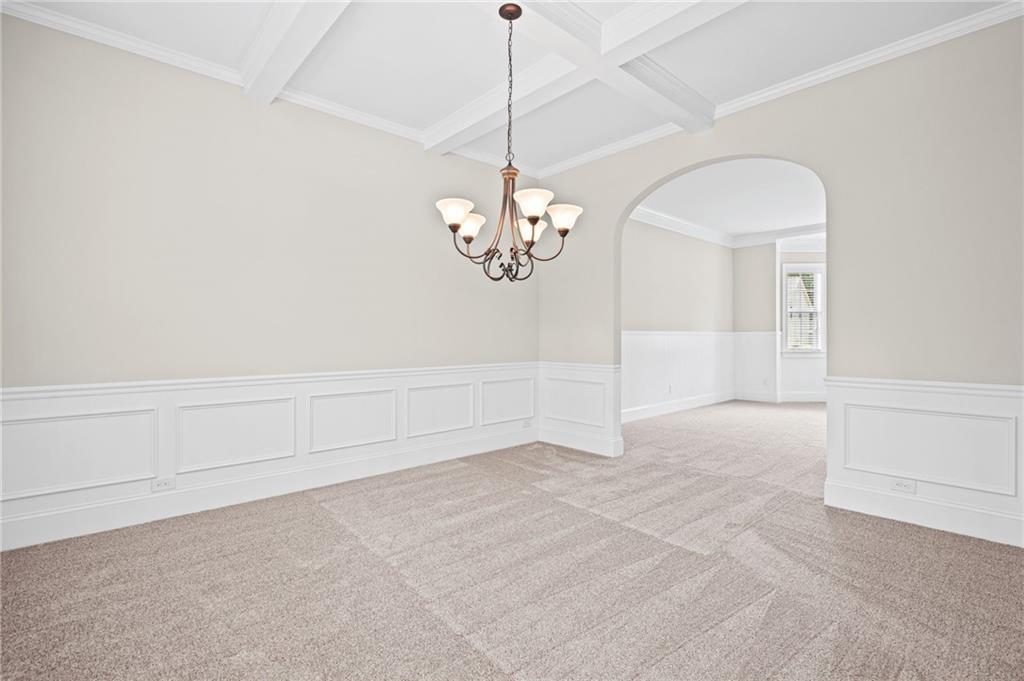 105 Shaw Lane Property Photo 11