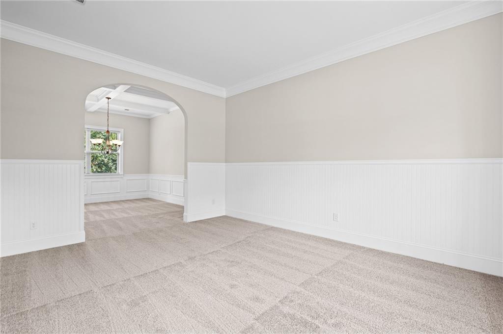 105 Shaw Lane Property Photo 13