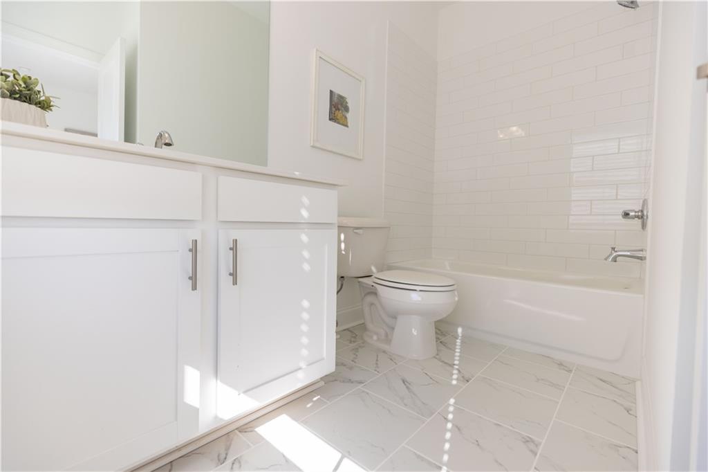 653 Silva Street Unit 139 Property Photo 21