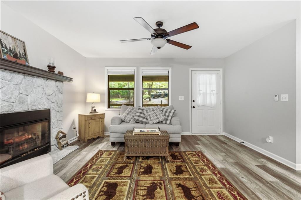 94 Winding Way Property Photo 10