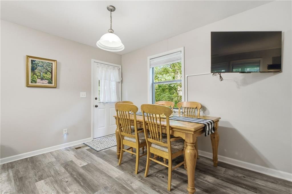 94 Winding Way Property Photo 13