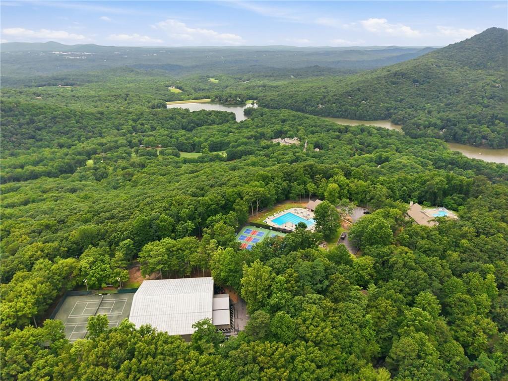94 Winding Way Property Photo 39