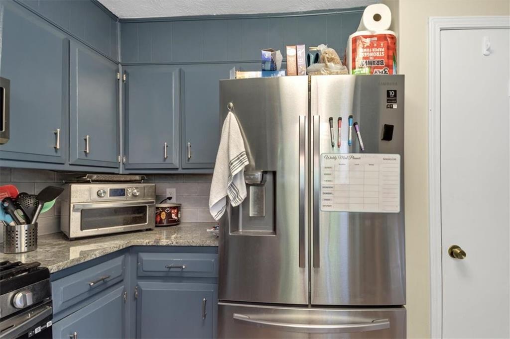 5065 Carole Place Property Photo 21