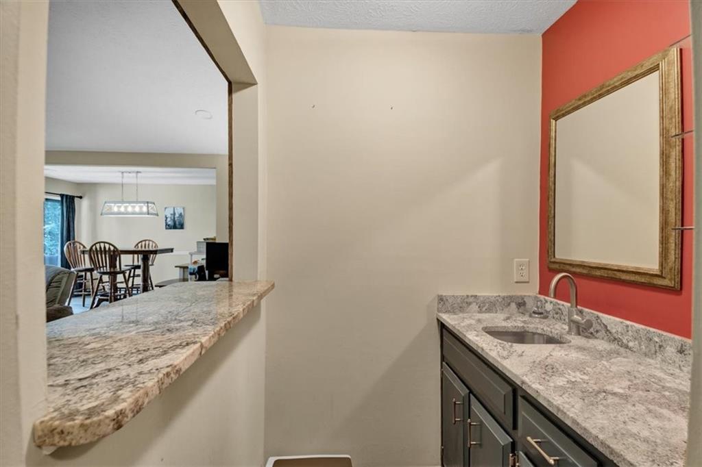 5065 Carole Place Property Photo 22