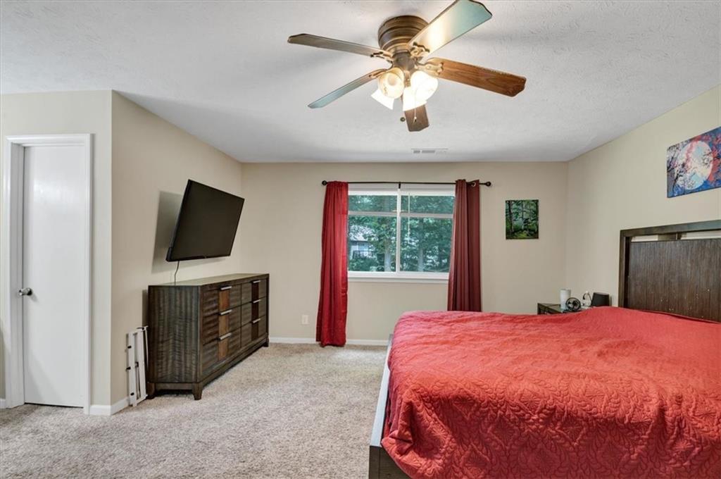 5065 Carole Place Property Photo 24