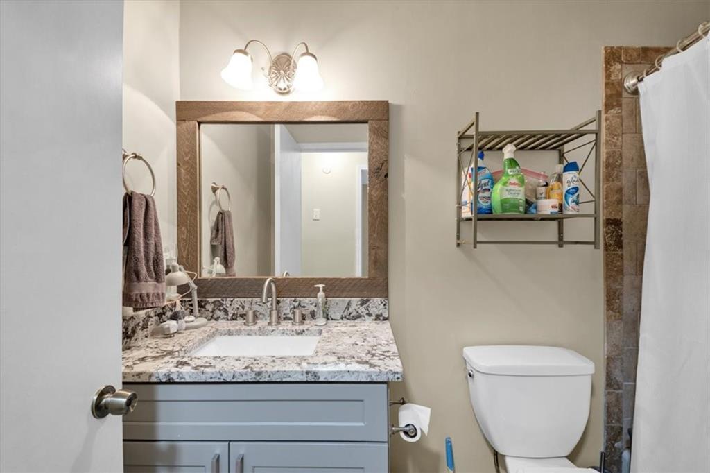 5065 Carole Place Property Photo 29