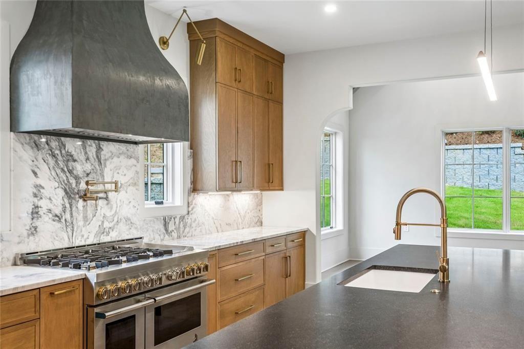 3016 Ringle Road Property Photo 11
