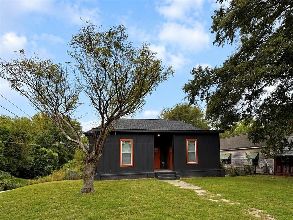 808 Center Street Property Photo 1