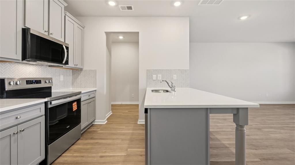 455 Tate Street Property Photo 16