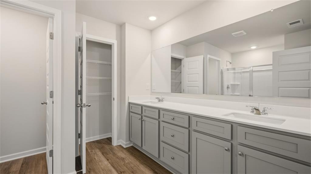 455 Tate Street Property Photo 27