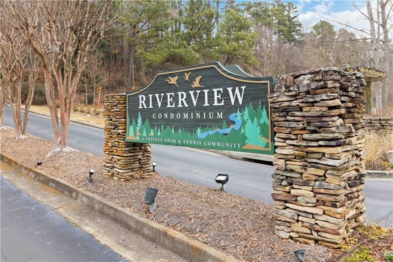 103 Riverview Drive Se Property Photo 3