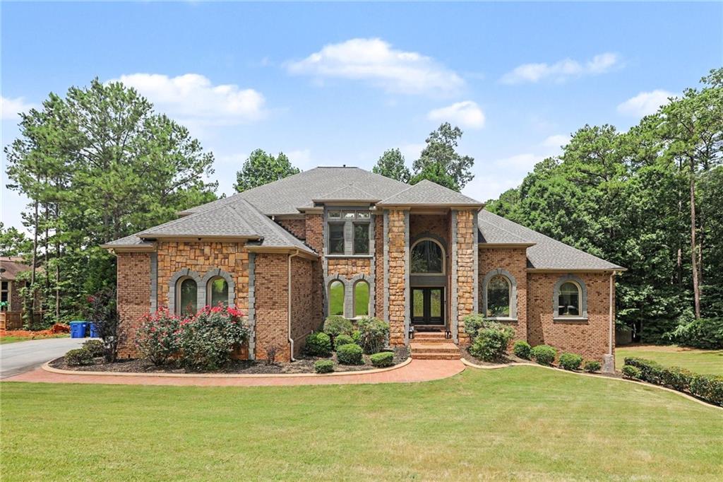 327 Amy Way Property Photo 1