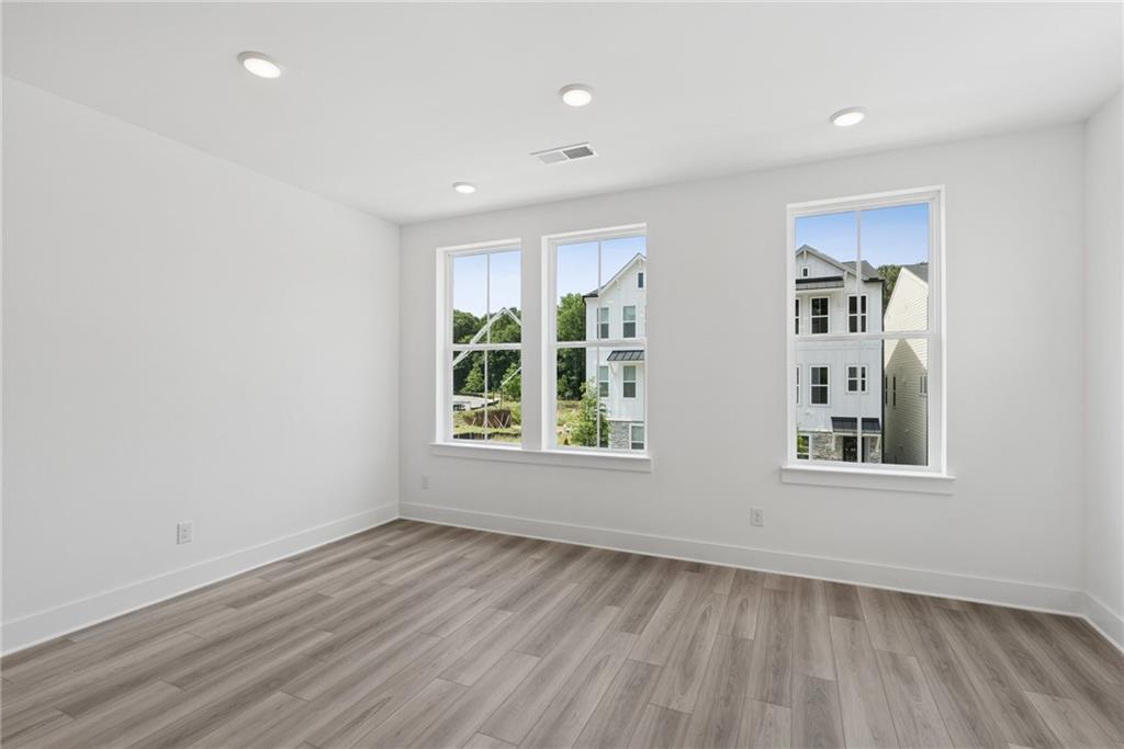 736 Auguste Avenue Property Photo 10